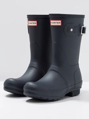 HUNTER Wellies buckle-strap Rain Rubber Boots Matte Black Size 12 Girls/11 Boys